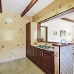 Bini Beatriz بينيبيكا