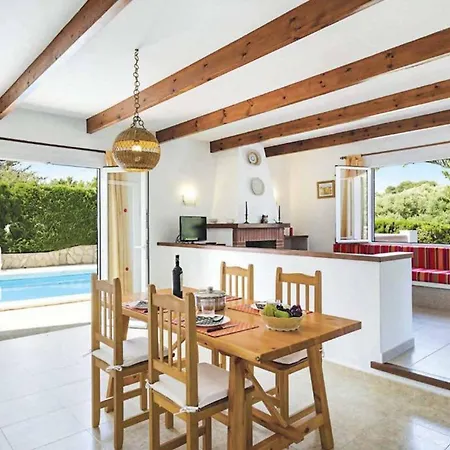 Bini Beatriz Villa *